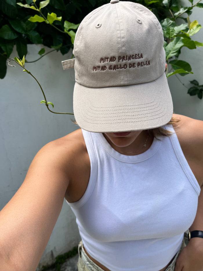 Gorra Princesa/Gallo de Pelea - Pre Venta
