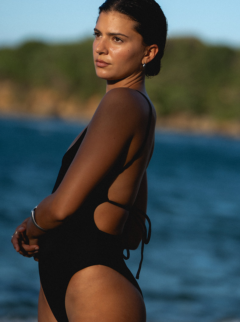 Capri Onepiece - Black Rib