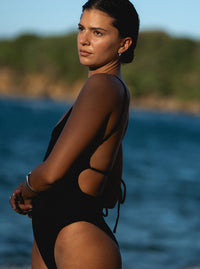 Capri Onepiece - Black Rib
